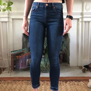 Loft skinny jeans with detail on the cuffs
